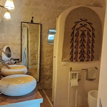 Conibianchi Trulli & Yurtart House Ceglie Messapica