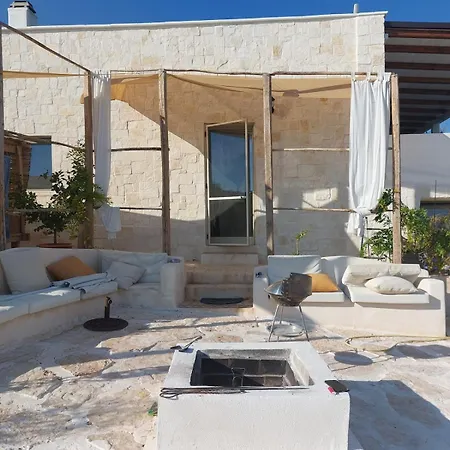Conibianchi Trulli & Yurtart House Holiday home