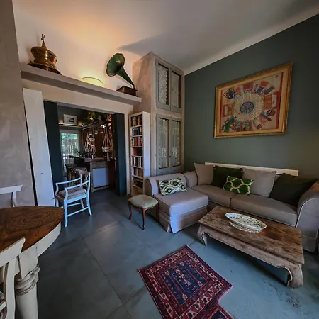 Trulli & Yurtart House *
