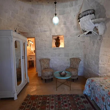 Trulli & Yurtart House בית נופש צ'לייה מספיקה